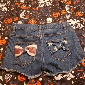 Refuge Size 4 Blue Jean Shorts